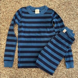 Hanna Andersson Kids Pajama Set in Blue and Navy Stripes